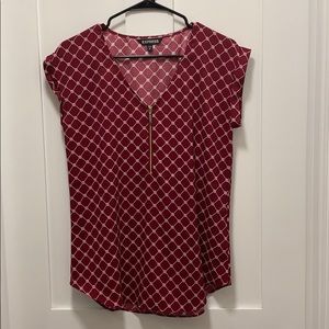 Express shirt with gold zipper detail